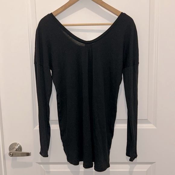 Texas Tech Red Raider under armor long sleeve - Picture 5 of 6